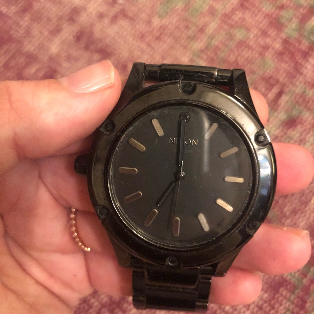 Nixon Riot Watch - Picture 2 of 4